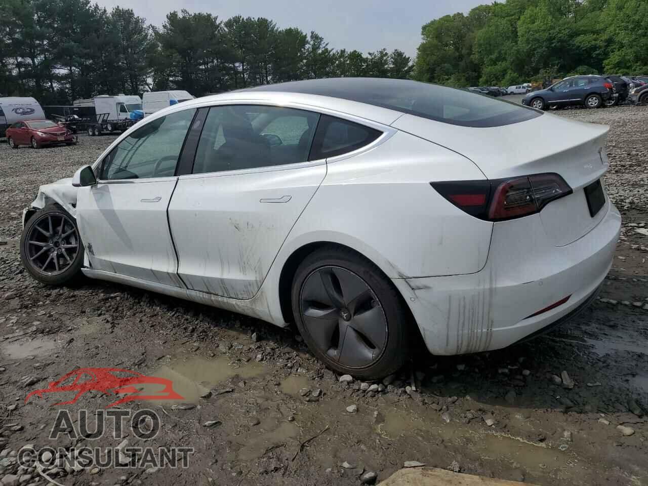 TESLA MODEL 3 2019 - 5YJ3E1EB8KF511569
