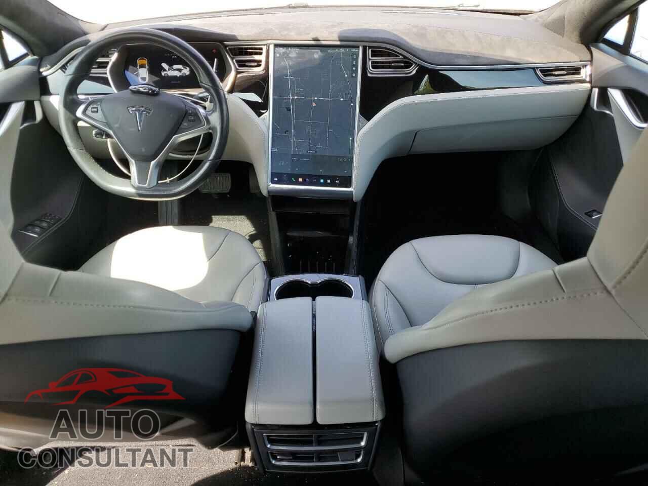 TESLA MODEL S 2015 - 5YJSA1S1XFFP77555