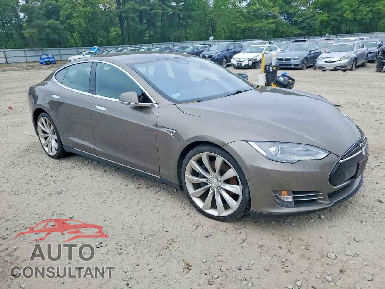 TESLA MODEL S 2016 - 5YJSA1E22GF129620