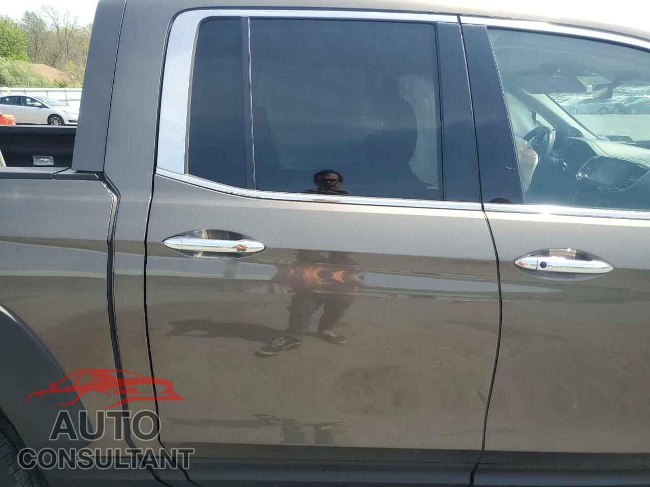 HONDA RIDGELINE 2021 - 5FPYK3F76MB020626