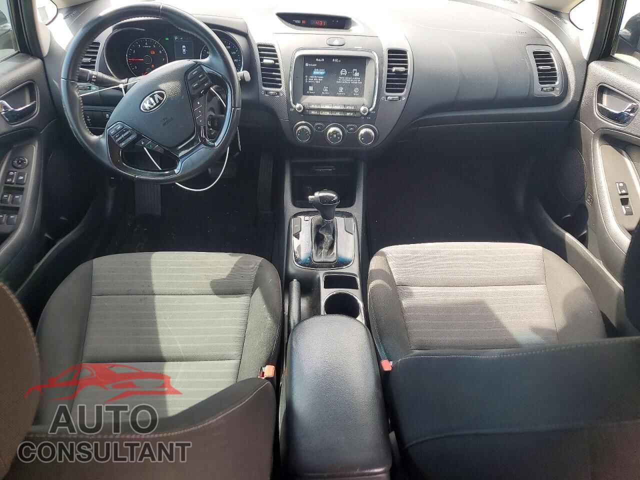 KIA FORTE 2017 - 3KPFL4A75HE103941