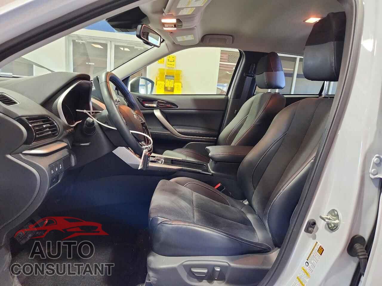 MITSUBISHI ECLIPSE 2025 - JA4ATWAA3SZ003344