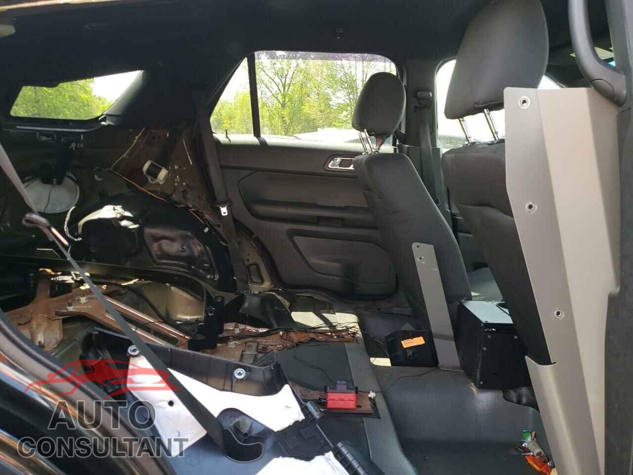 FORD EXPLORER 2017 - 1FM5K8AR1HGD14055
