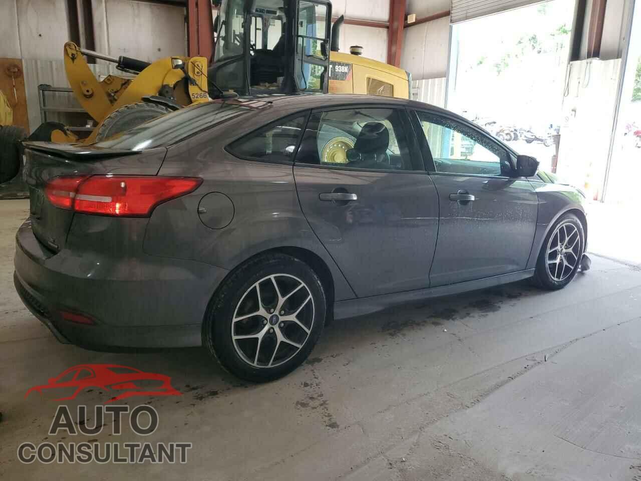 FORD FOCUS 2015 - 1FADP3F21FL373889