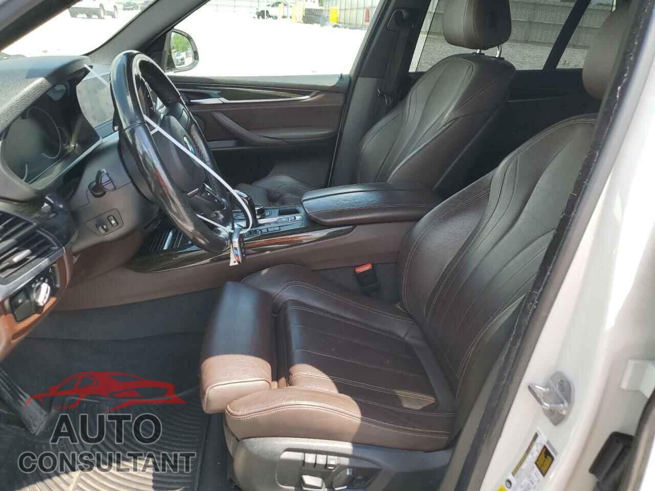 BMW X5 2018 - 5UXKR6C51JL080125