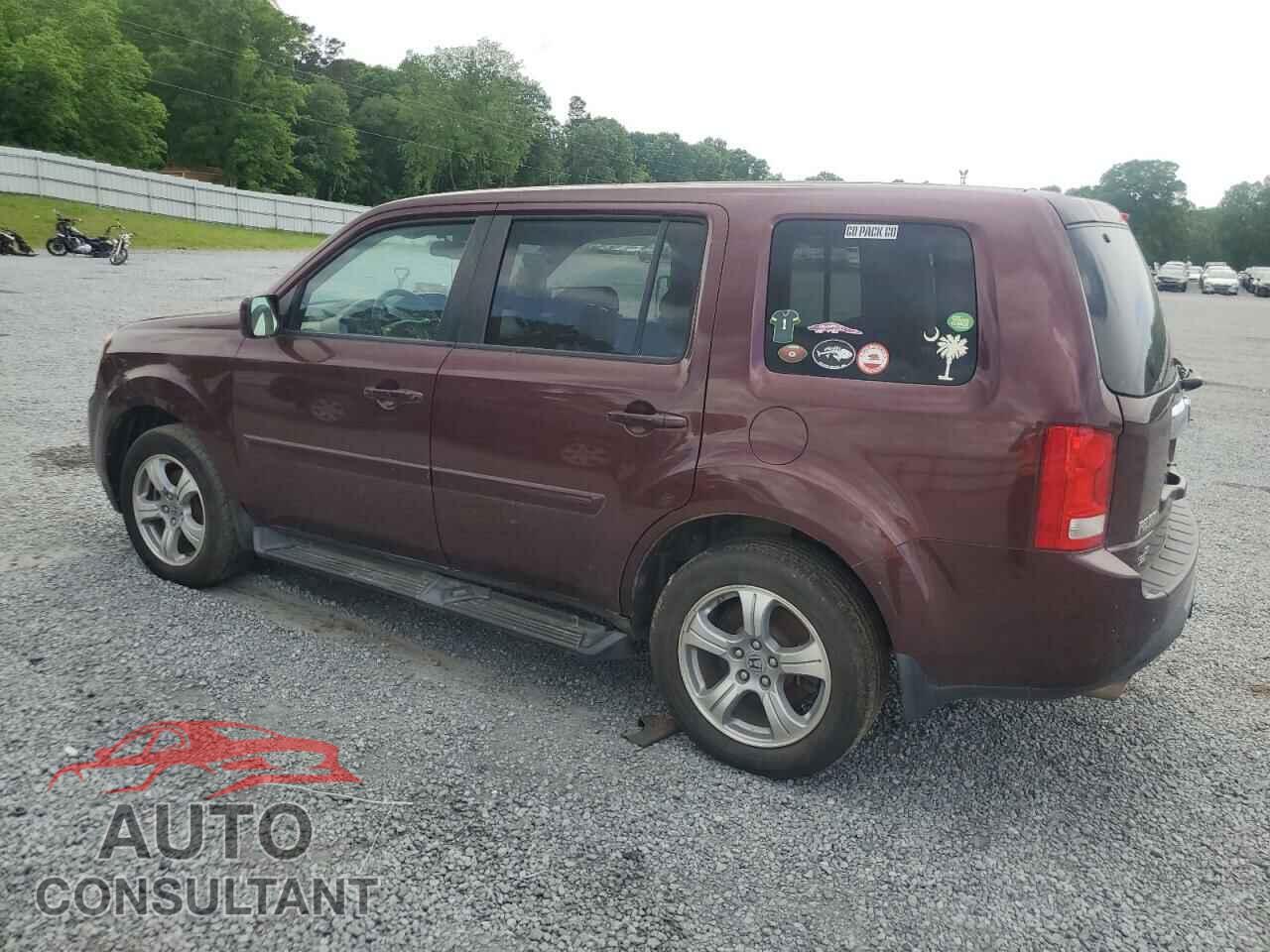 HONDA PILOT 2013 - 5FNYF3H56DB005360