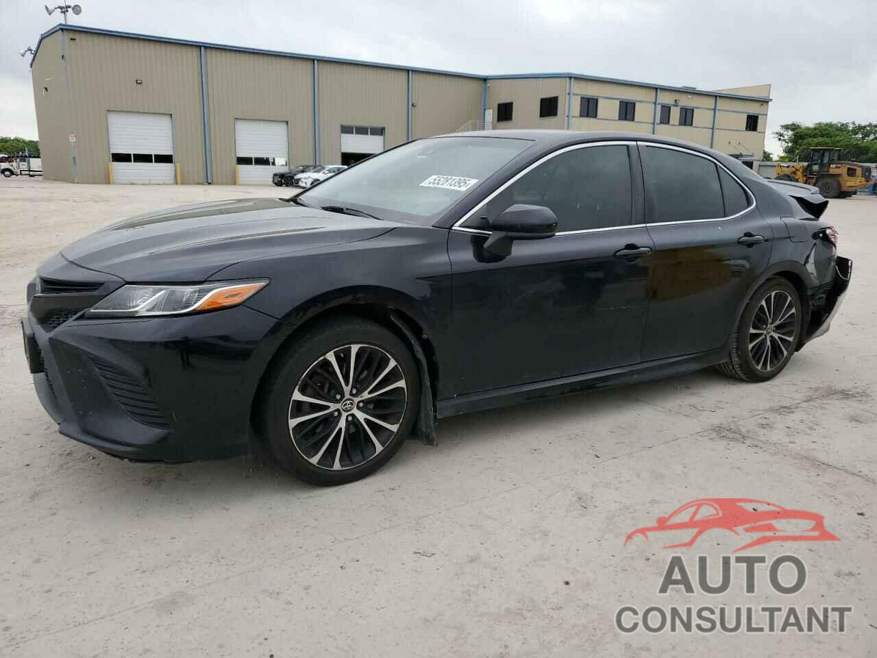 TOYOTA CAMRY 2018 - JTNB11HK1J3039225