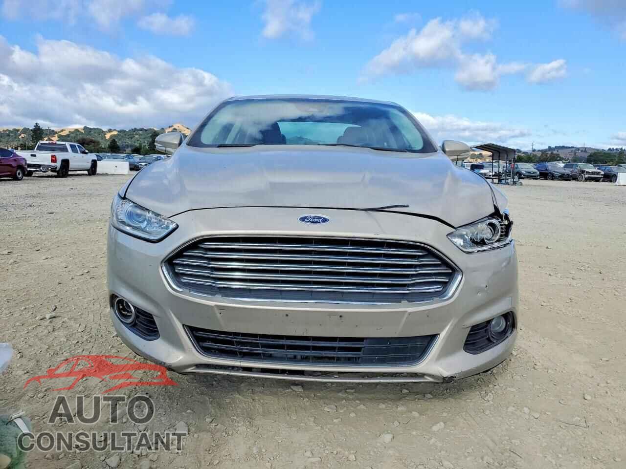 FORD FUSION 2015 - 3FA6P0RU4FR273677