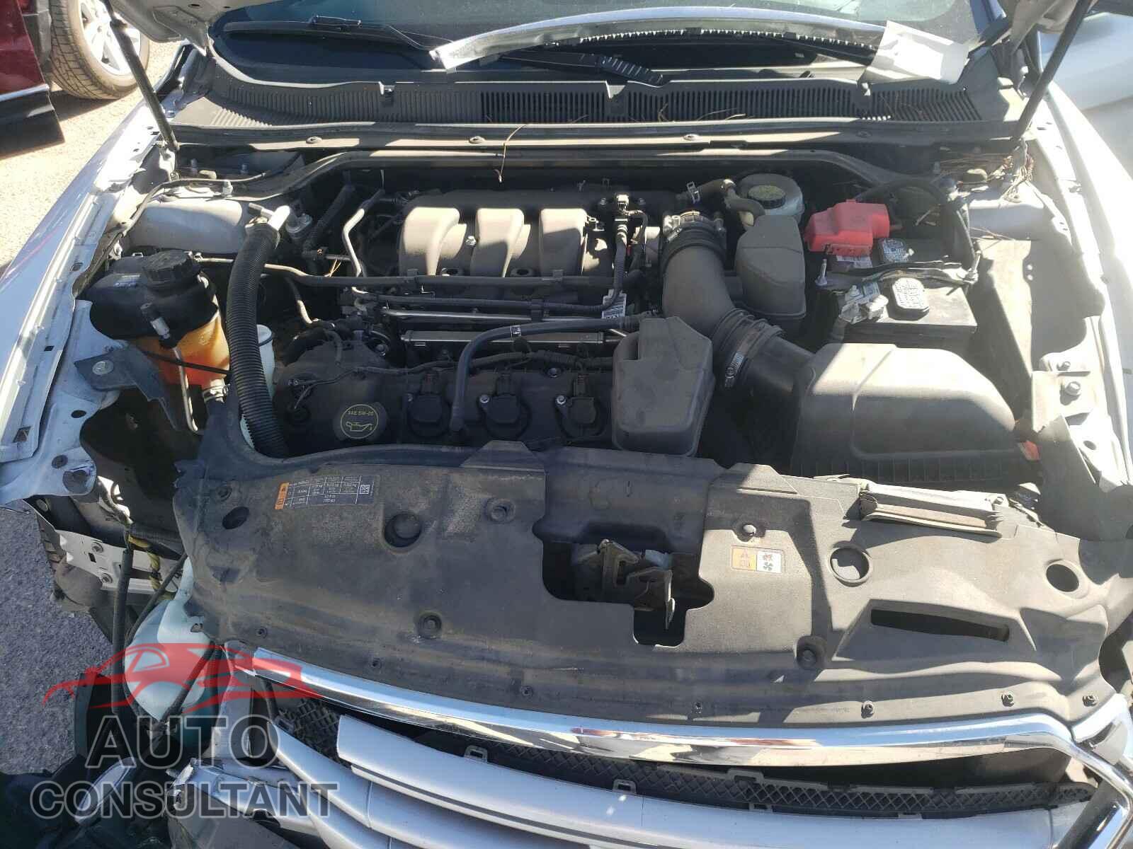 FORD TAURUS 2016 - 1FAHP2F85GG105096