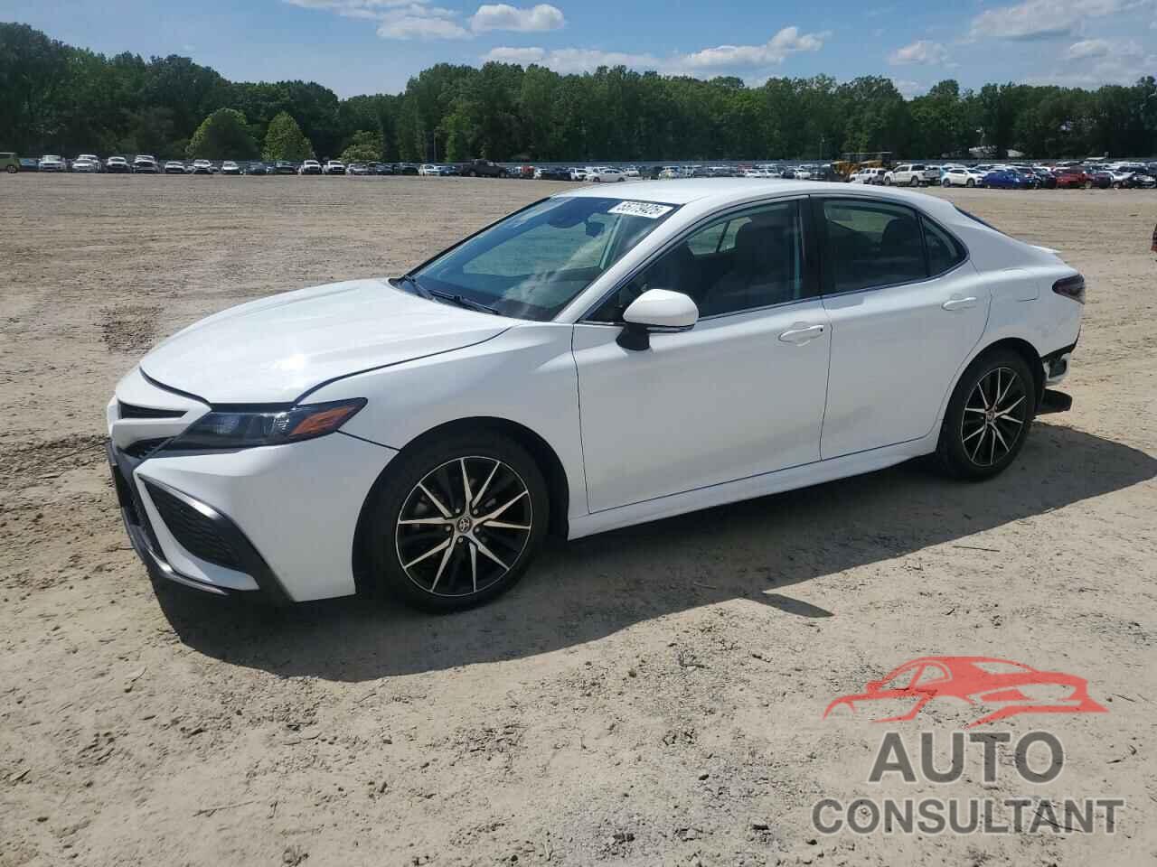 TOYOTA CAMRY 2022 - 4T1G11AK3NU682174