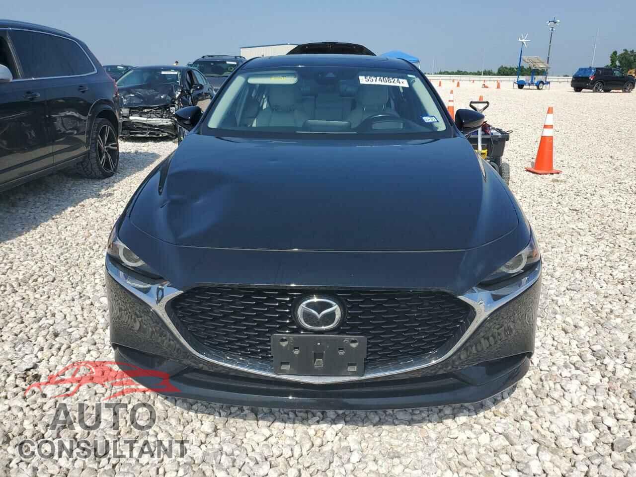 MAZDA 3 2019 - 3MZBPAEM7KM101832