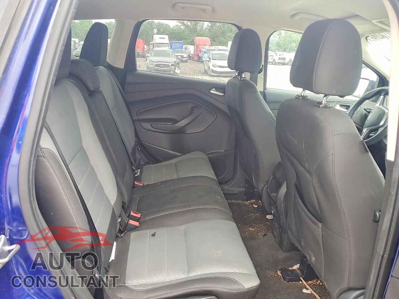 FORD ESCAPE 2016 - 1FMCU0G74GUC81450