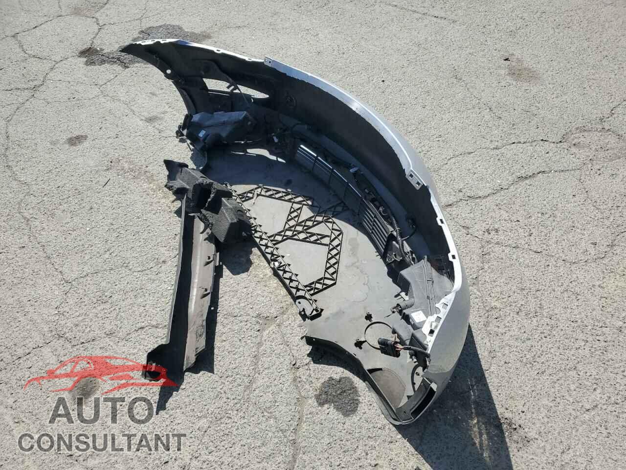 TESLA MODEL 3 2018 - 5YJ3E1EB4JF069307