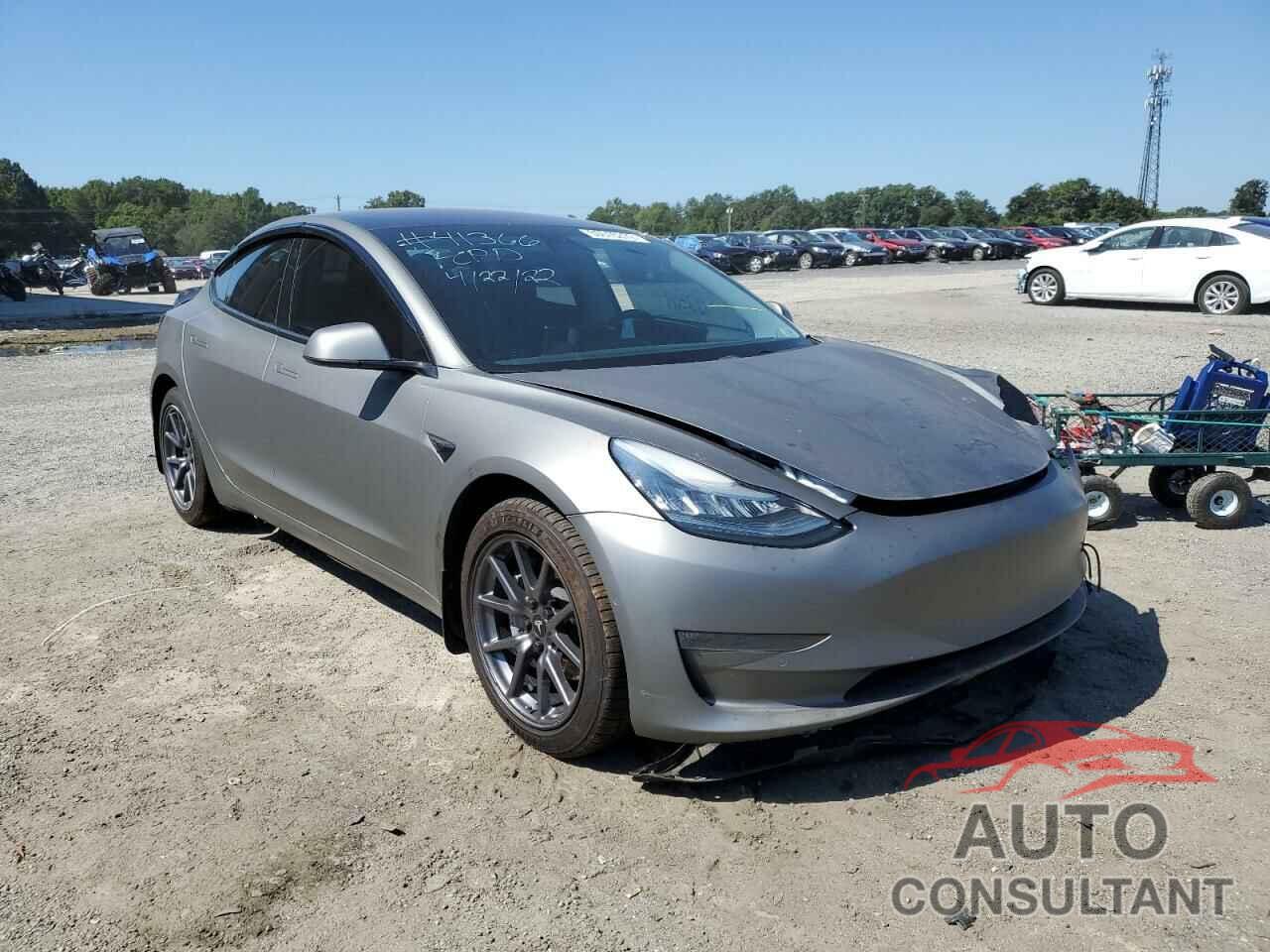 TESLA MODEL 3 2018 - 5YJ3E1EB5JF182117