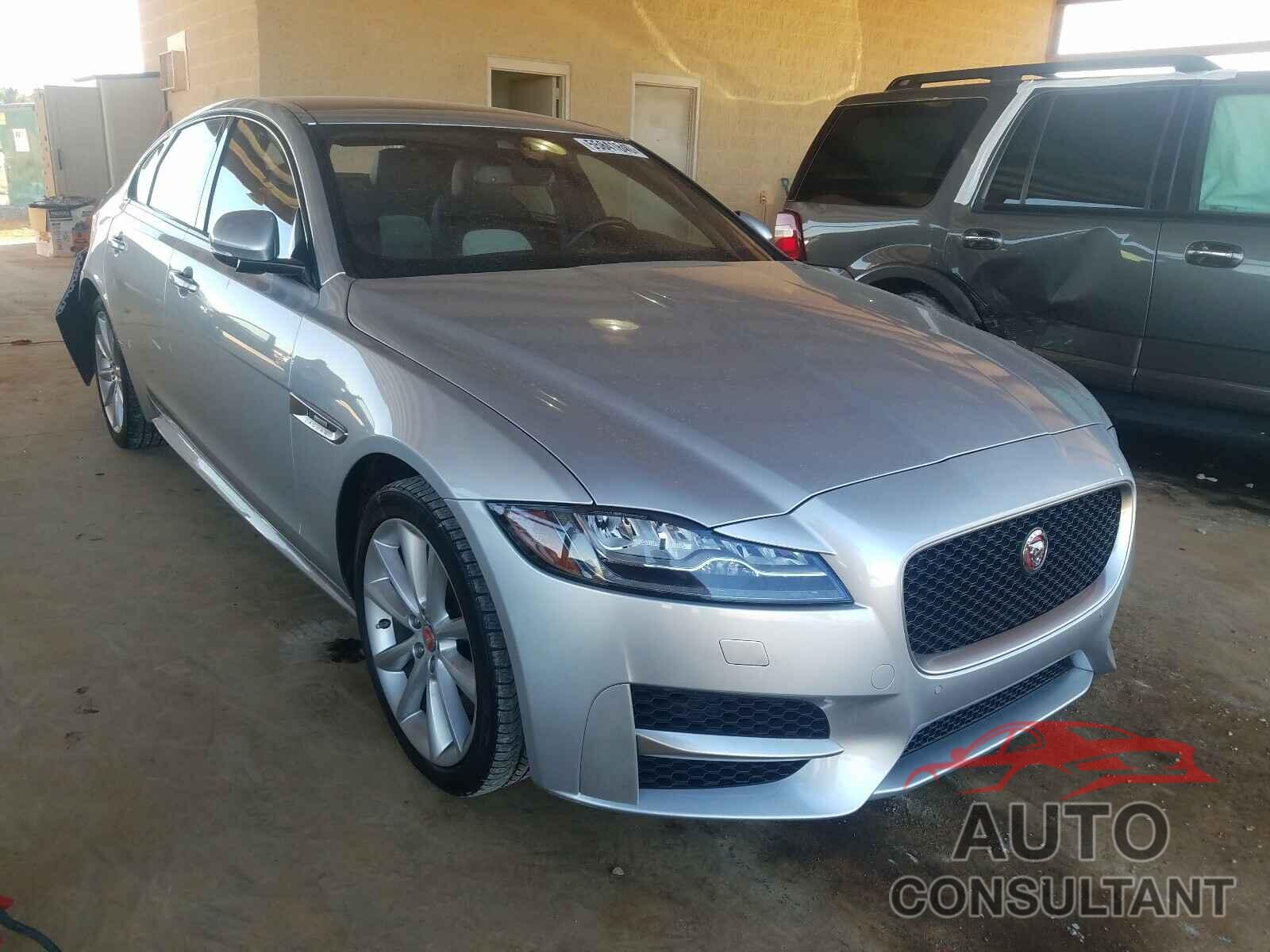 JAGUAR XF 2017 - SAJBF4BV7HCY48315