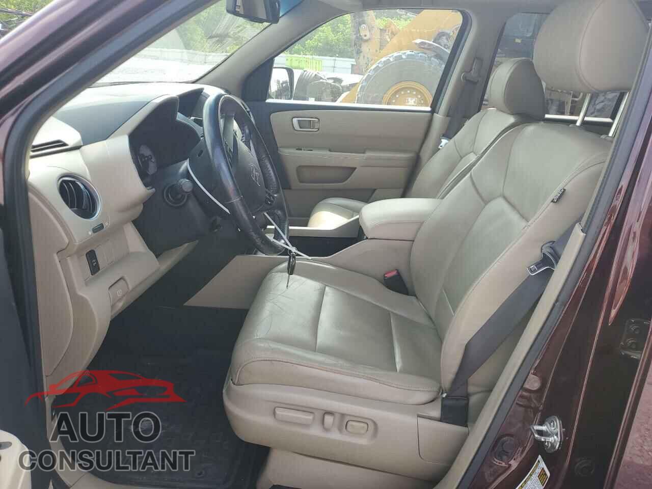 HONDA PILOT 2011 - 5FNYF3H61BB044024