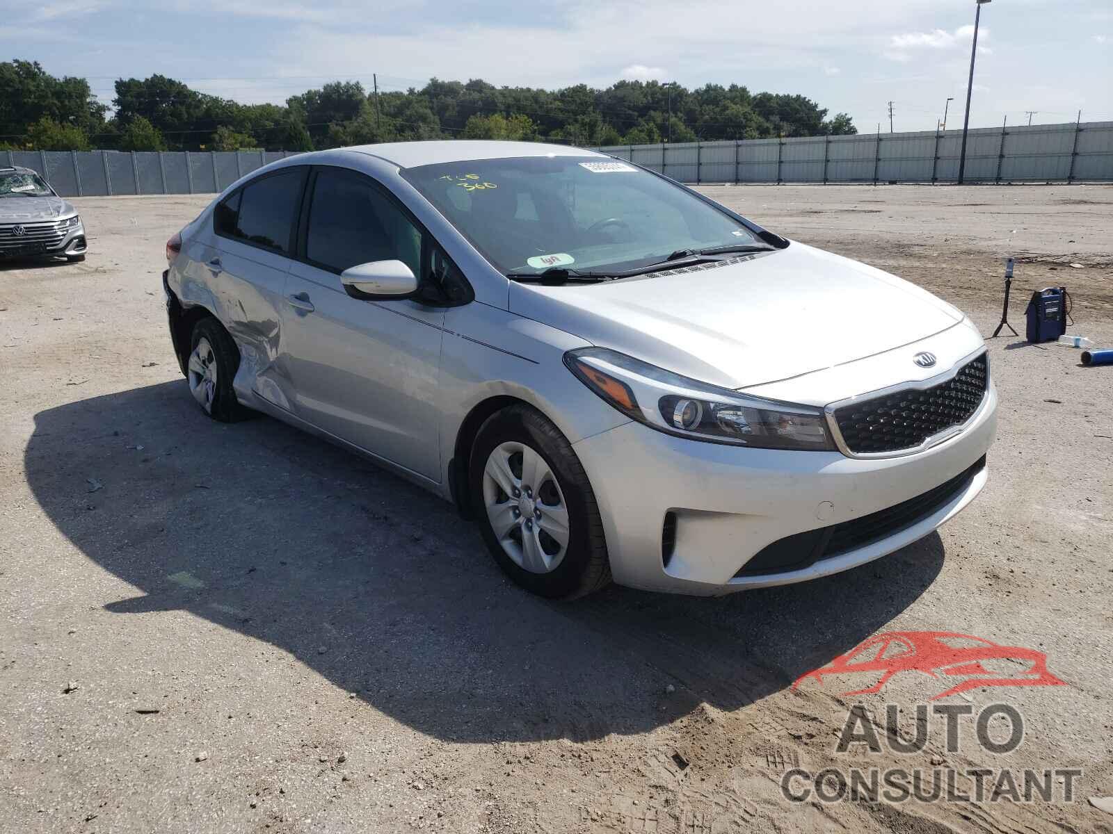 KIA FORTE 2018 - 3KPFL4A76JE247679