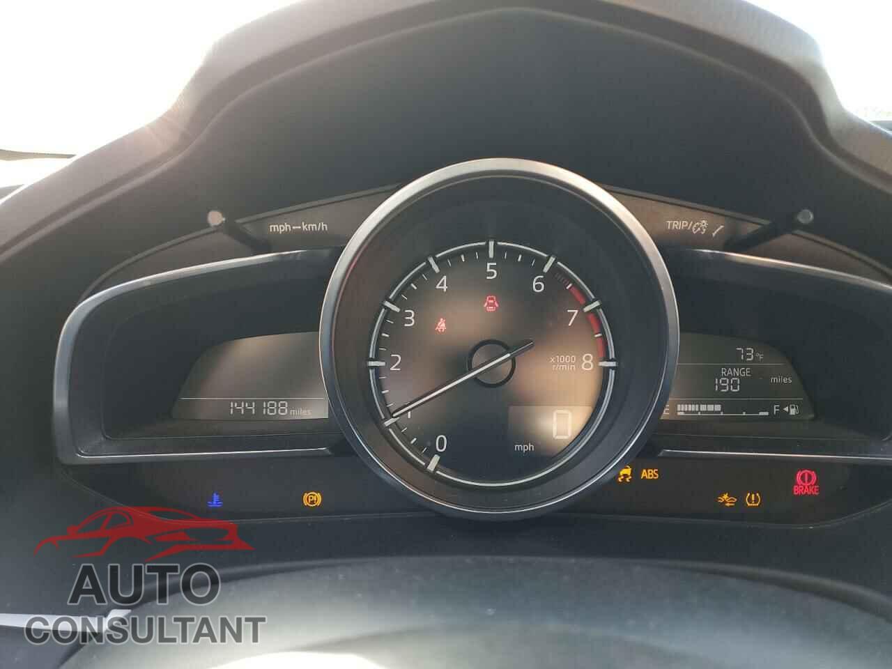 MAZDA 3 2017 - JM1BN1M39H1145628