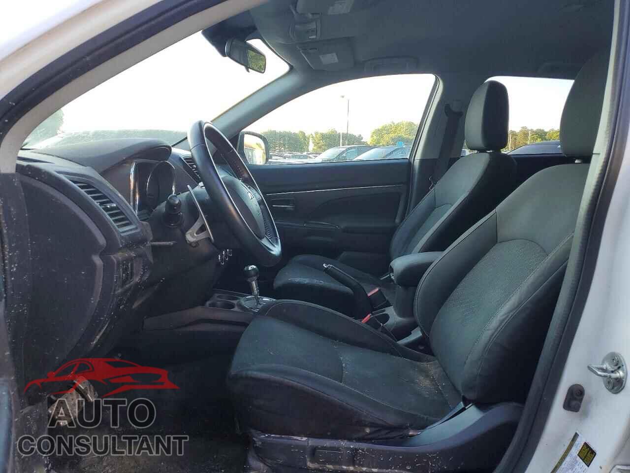 MITSUBISHI OUTLANDER 2015 - 4A4AR4AW3FE041263
