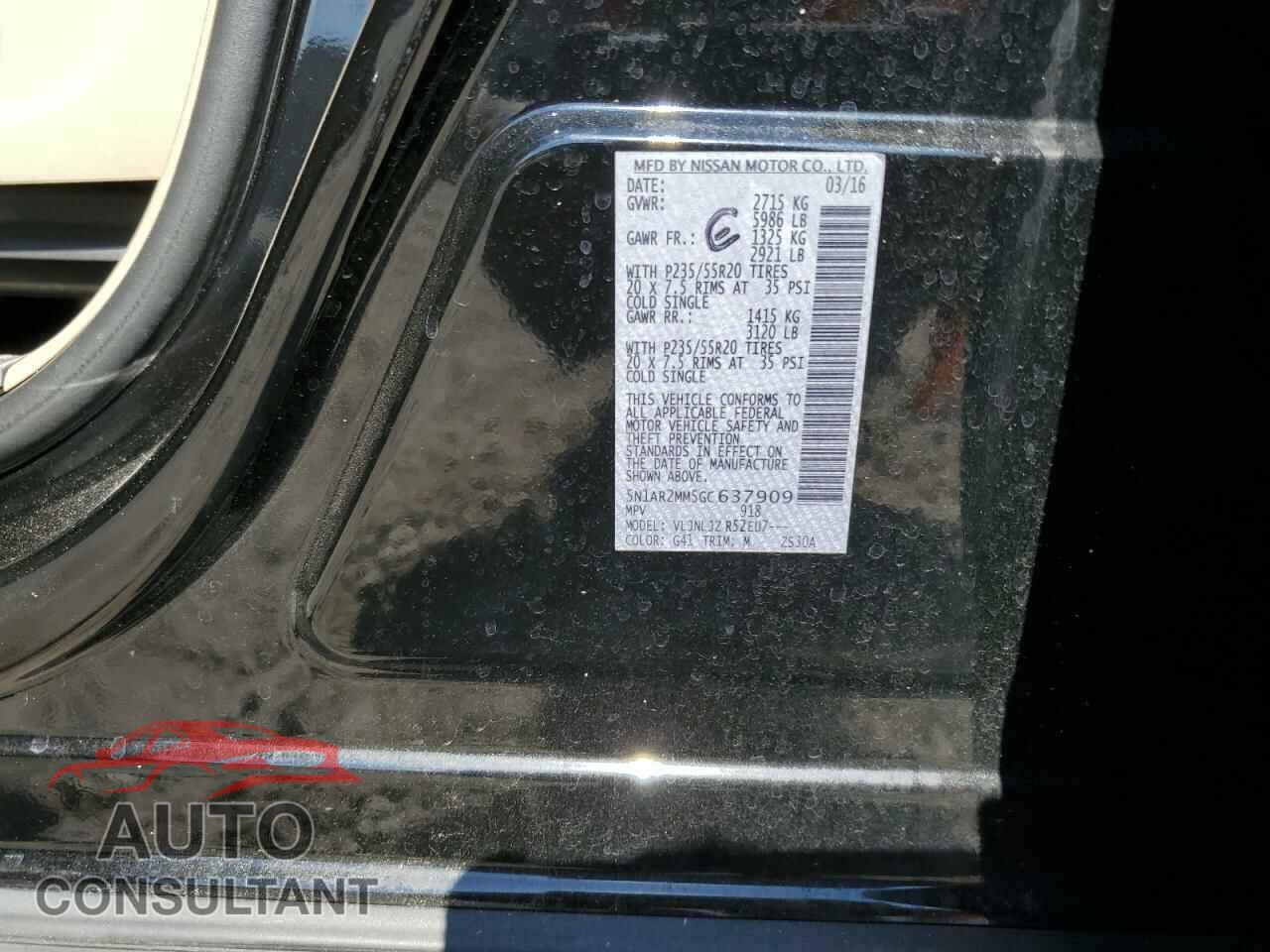 NISSAN PATHFINDER 2016 - 5N1AR2MM5GC637909