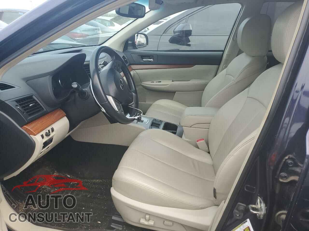 SUBARU OUTBACK 2014 - 4S4BRCLC6E3259938