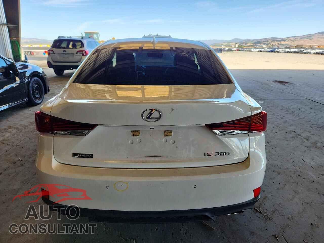LEXUS IS 2019 - JTHBA1D28K5100505