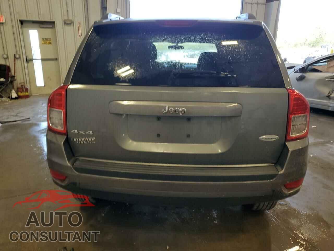 JEEP COMPASS 2011 - 1J4NF1FB2BD207210