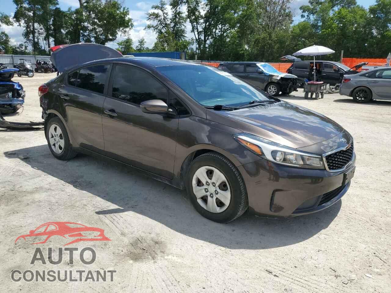 KIA FORTE 2017 - 3KPFK4A75HE018357