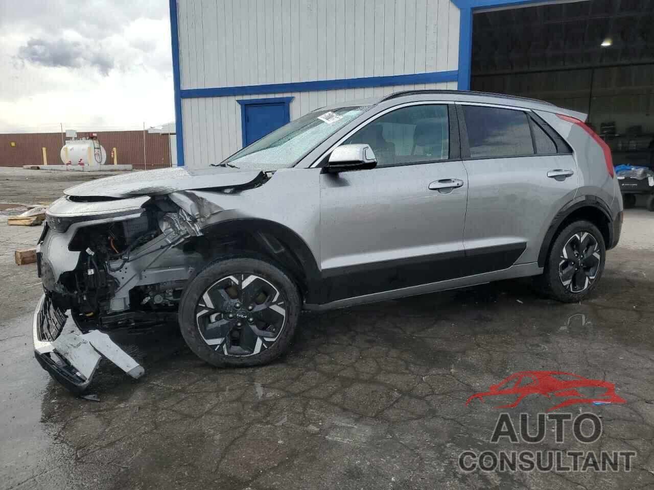 KIA NIRO WIND 2023 - KNDCR3L1XP5045856