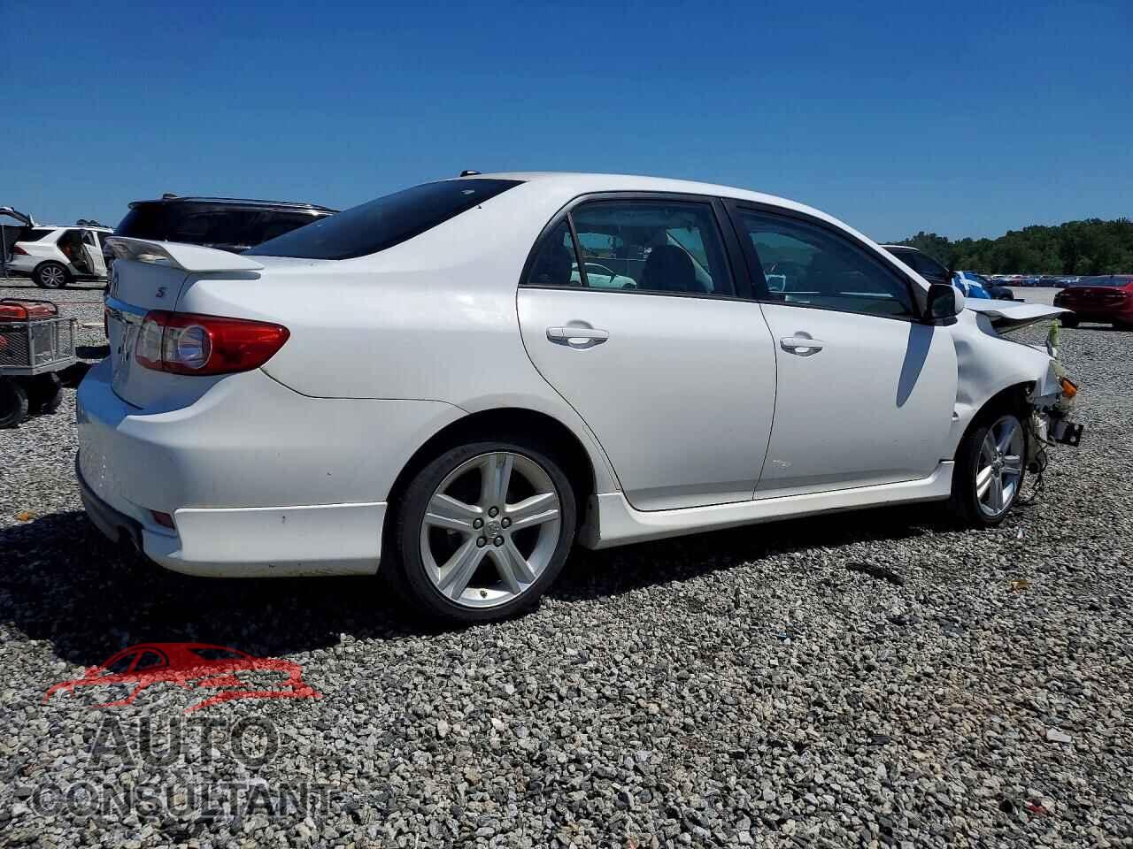 TOYOTA COROLLA 2013 - 2T1BU4EEXDC935496