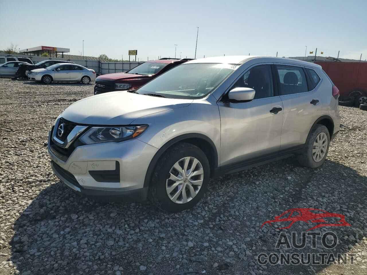 NISSAN ROGUE 2017 - KNMAT2MT8HP567507