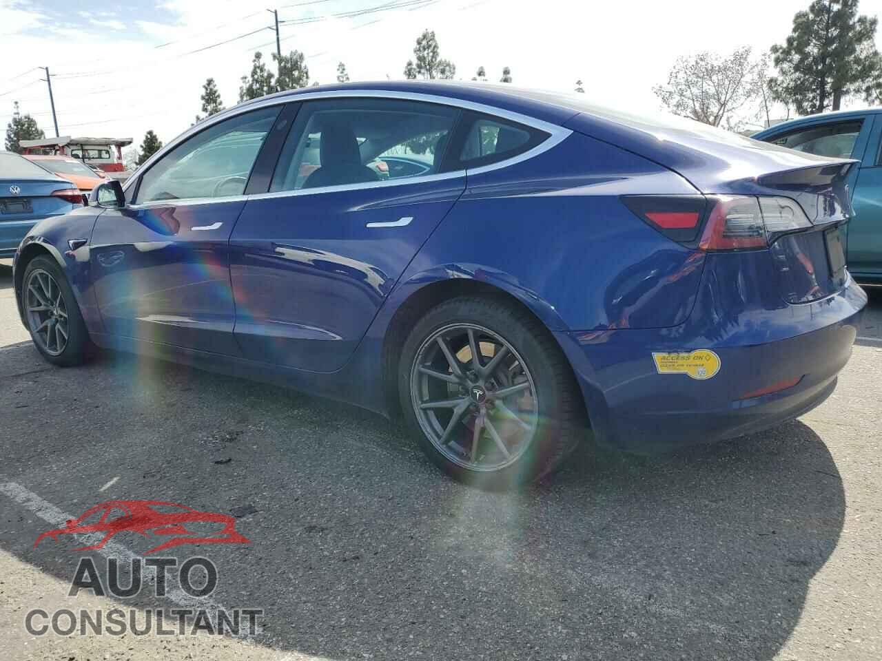 TESLA MODEL 3 2020 - 5YJ3E1EB5LF744343