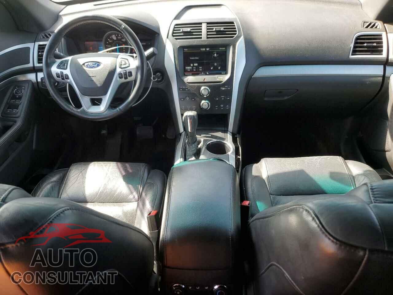 FORD EXPLORER 2011 - 1FMHK8D80BGA04258