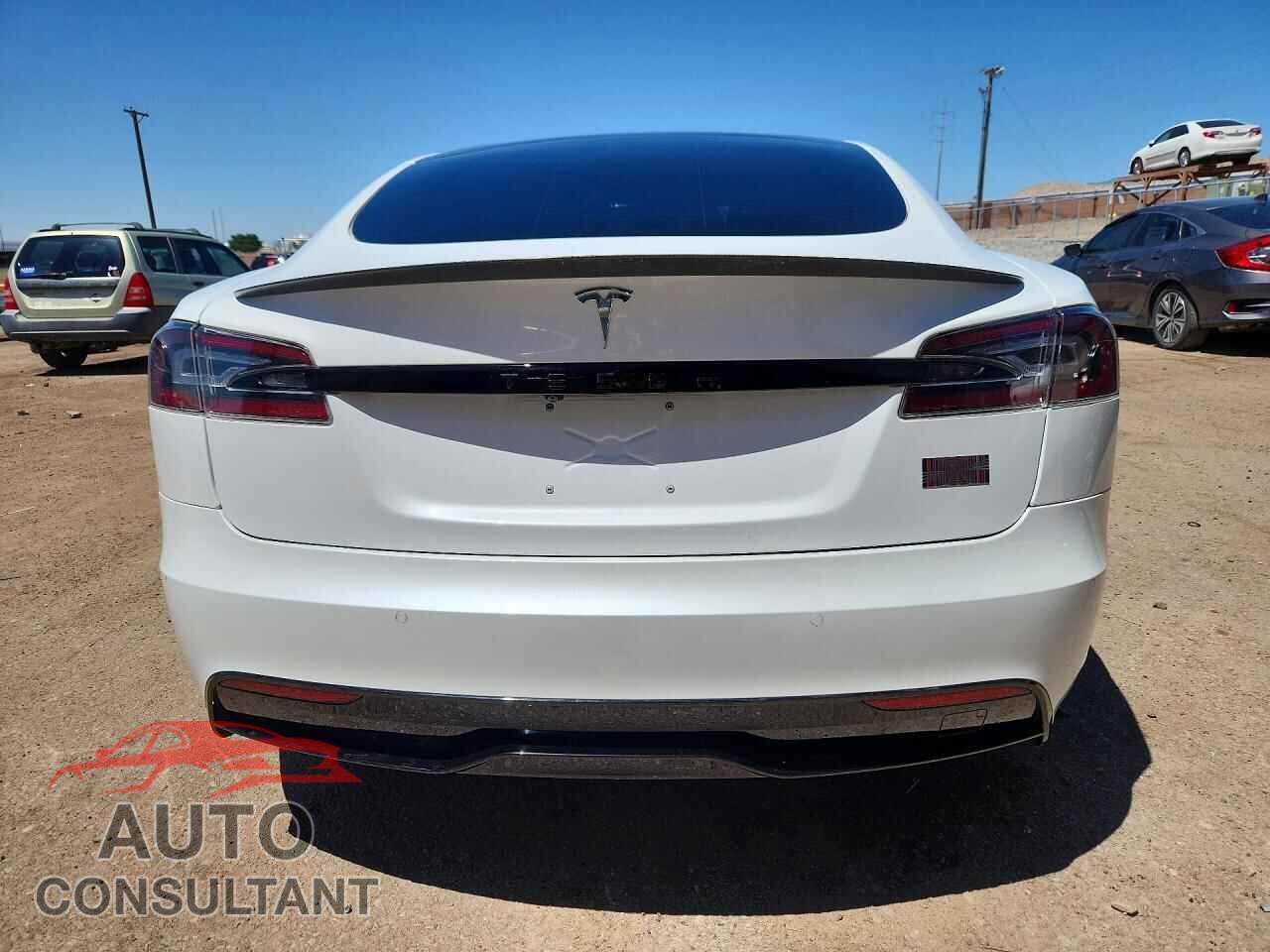TESLA MODEL S 2021 - 5YJSA1E61MF442799
