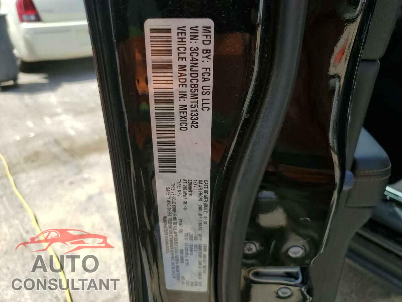 JEEP COMPASS 2021 - 3C4NJDCB5MT513342