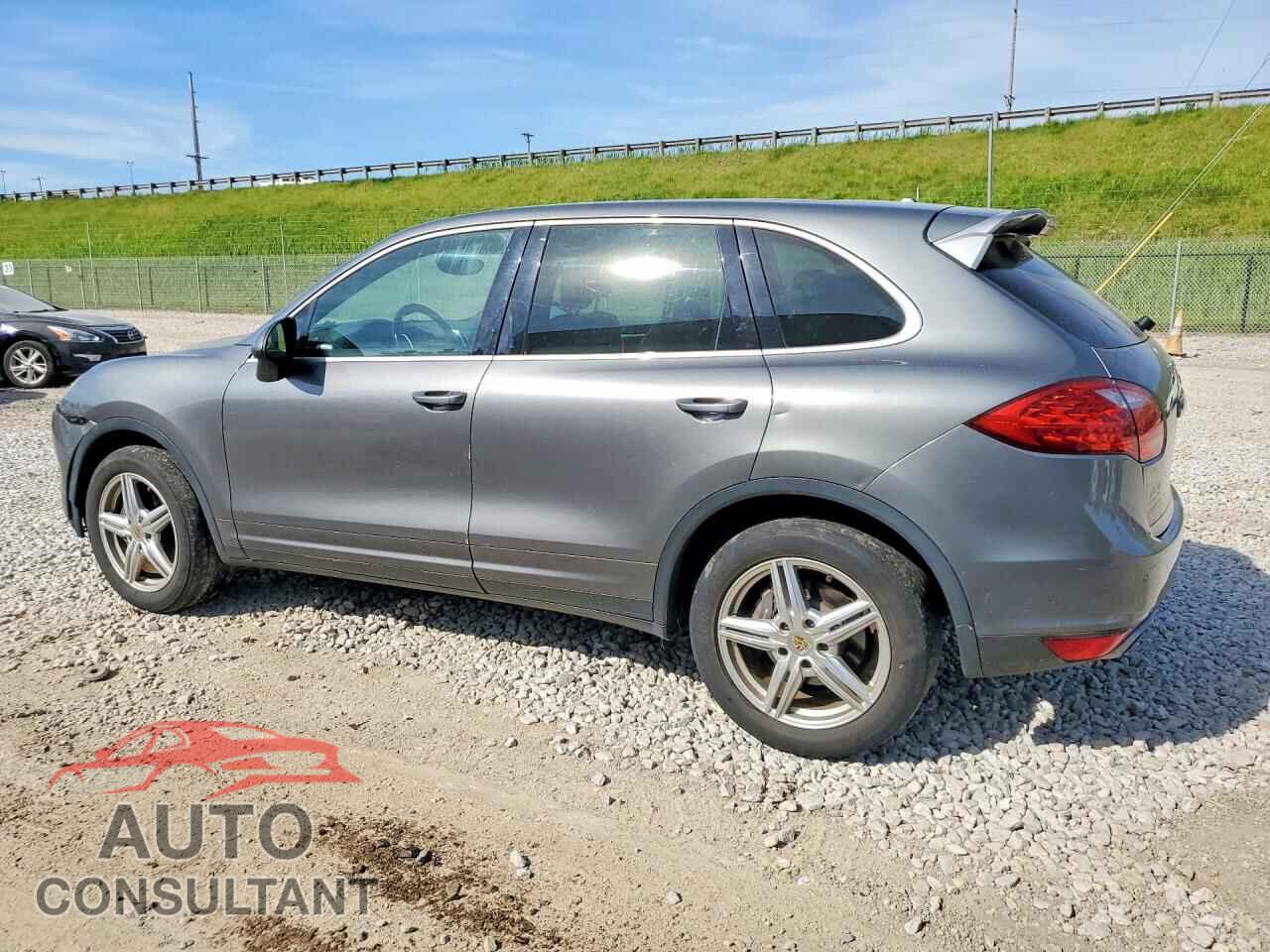 PORSCHE UNKNOWN 2014 - WP1AA2A27ELA94704