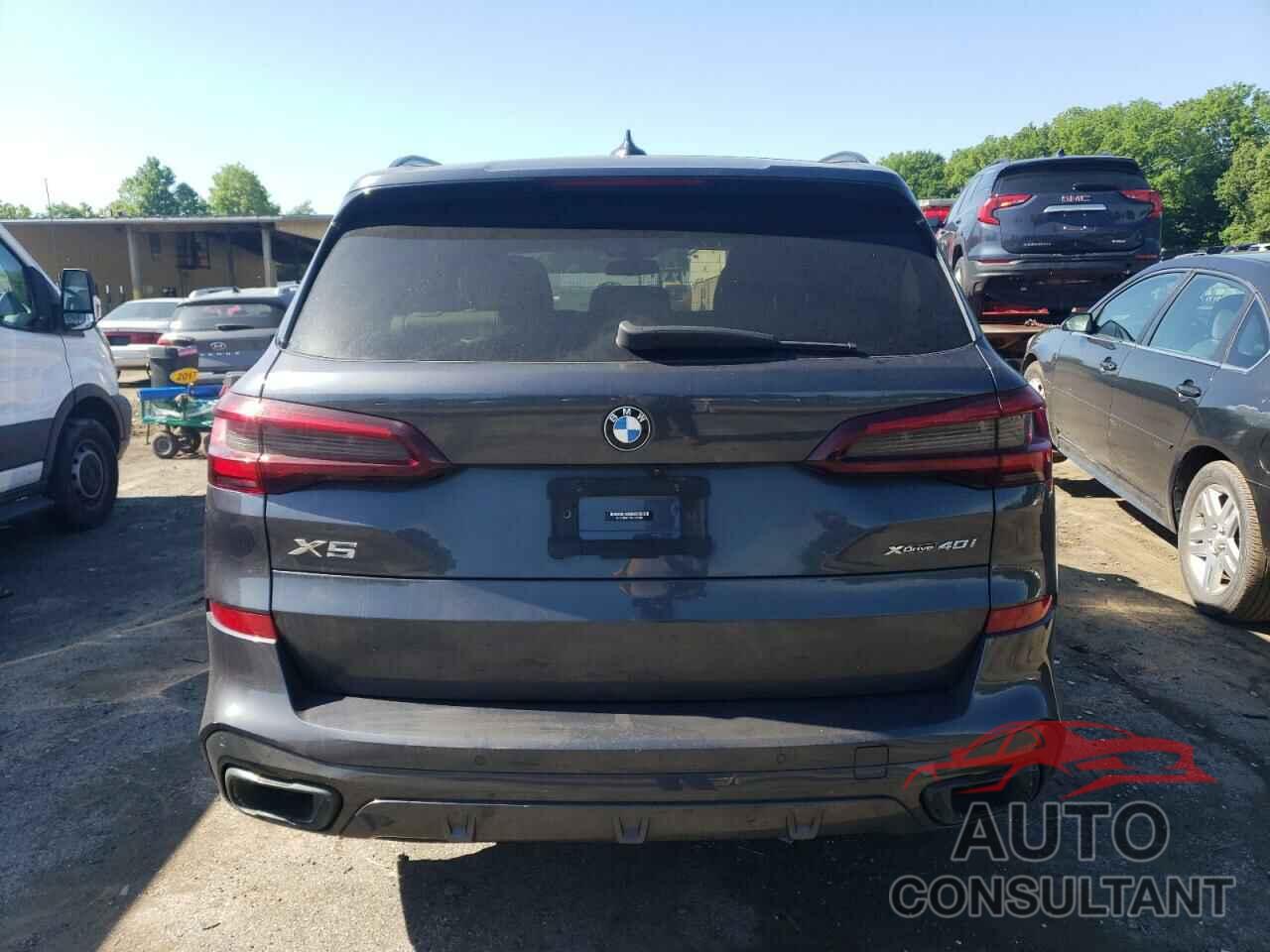 BMW X5 2021 - 5UXCR6C09M9D77253