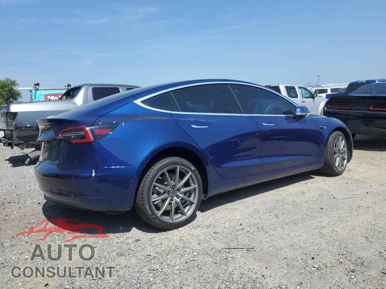 TESLA MODEL 3 2018 - 5YJ3E1EA7JF164516