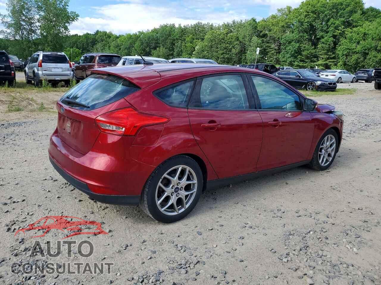 FORD FOCUS 2015 - 1FADP3K27FL352969