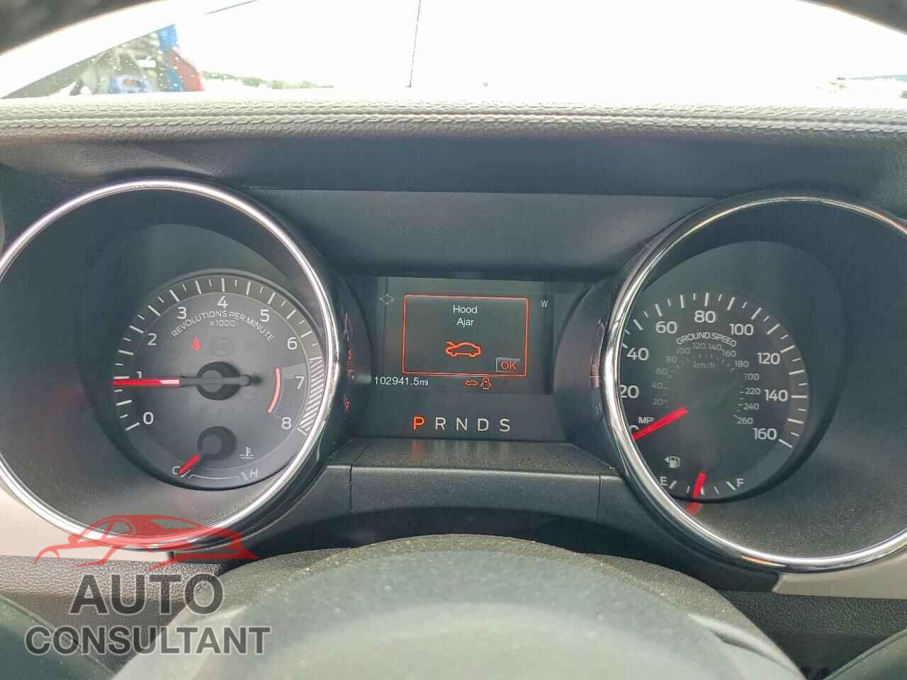 FORD MUSTANG 2015 - 1FATP8UH7F5356356