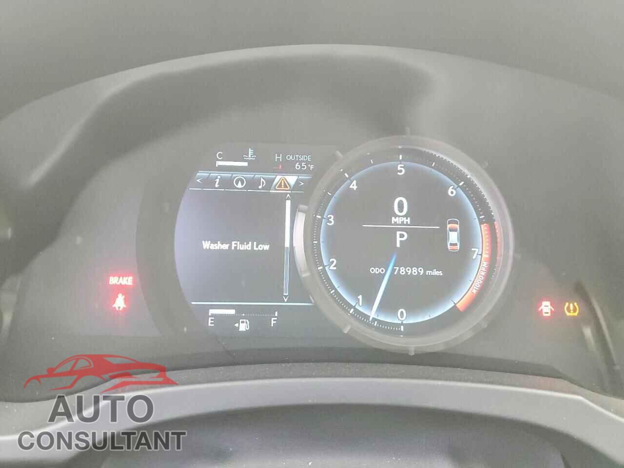 LEXUS IS 2015 - JTHBE1D25F5020332