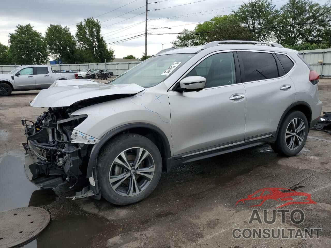 NISSAN ROGUE 2018 - 5N1AT2MV9JC797177