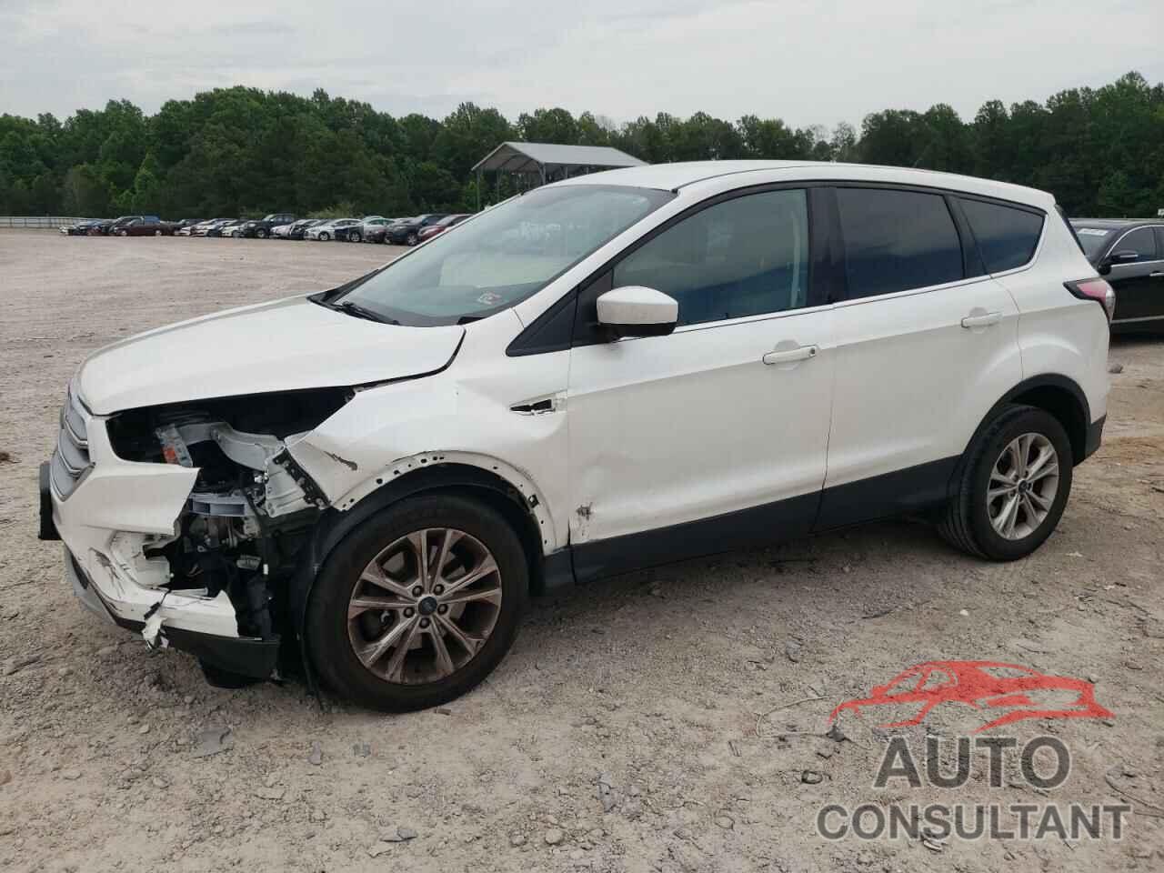 FORD ESCAPE 2017 - 1FMCU0G97HUE00577