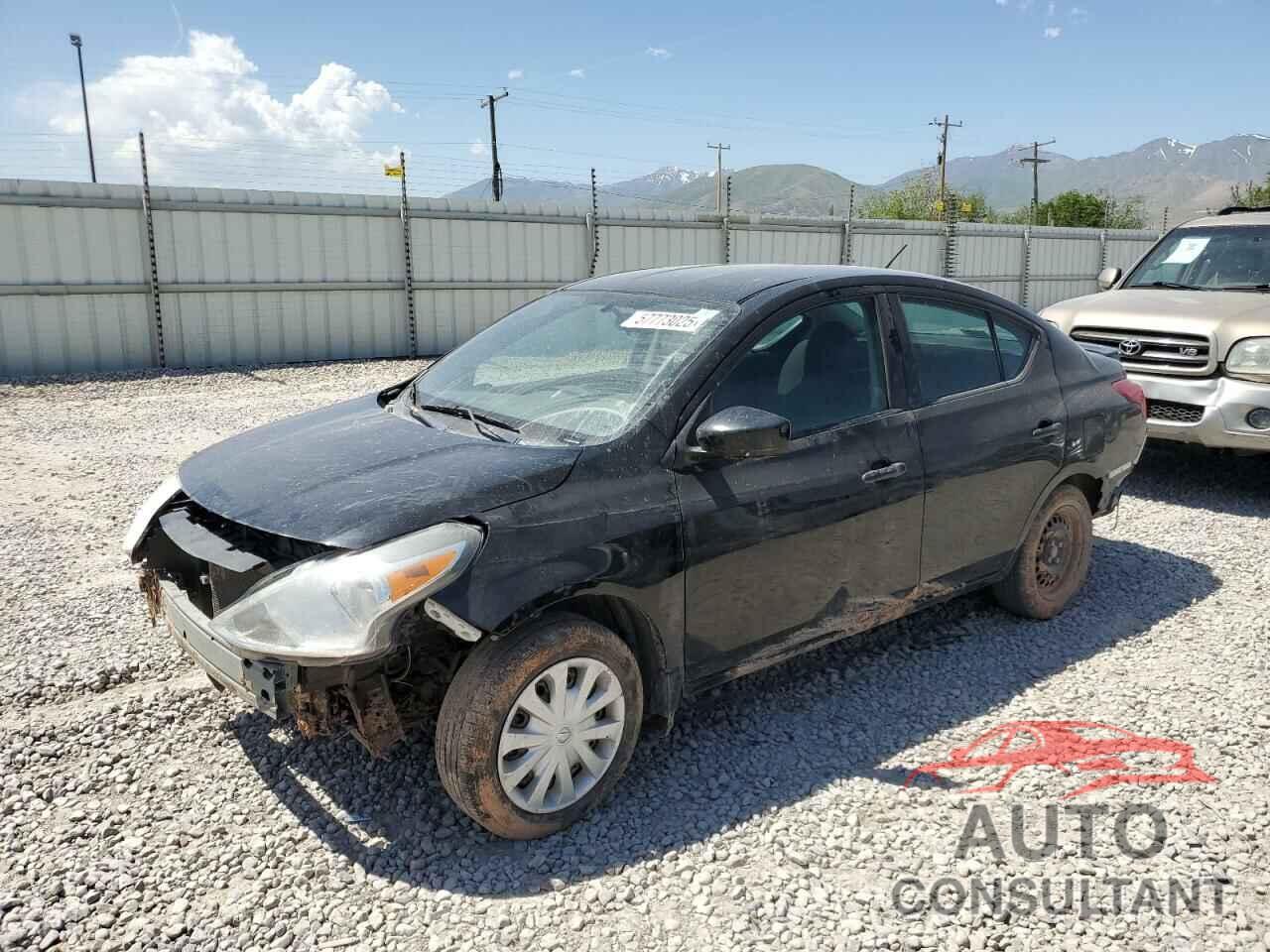 NISSAN VERSA 2017 - 3N1CN7AP8HL802669