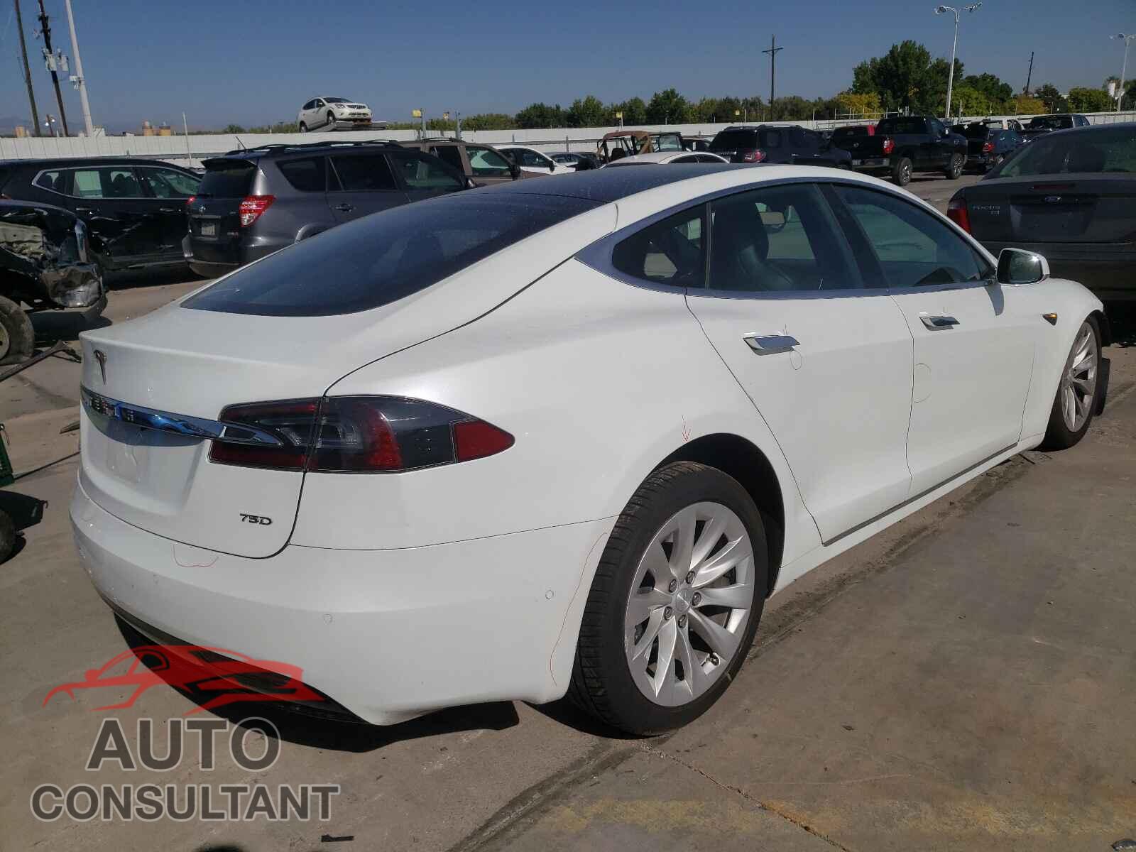 TESLA MODEL S 2017 - 5YJSA1E28HF215080