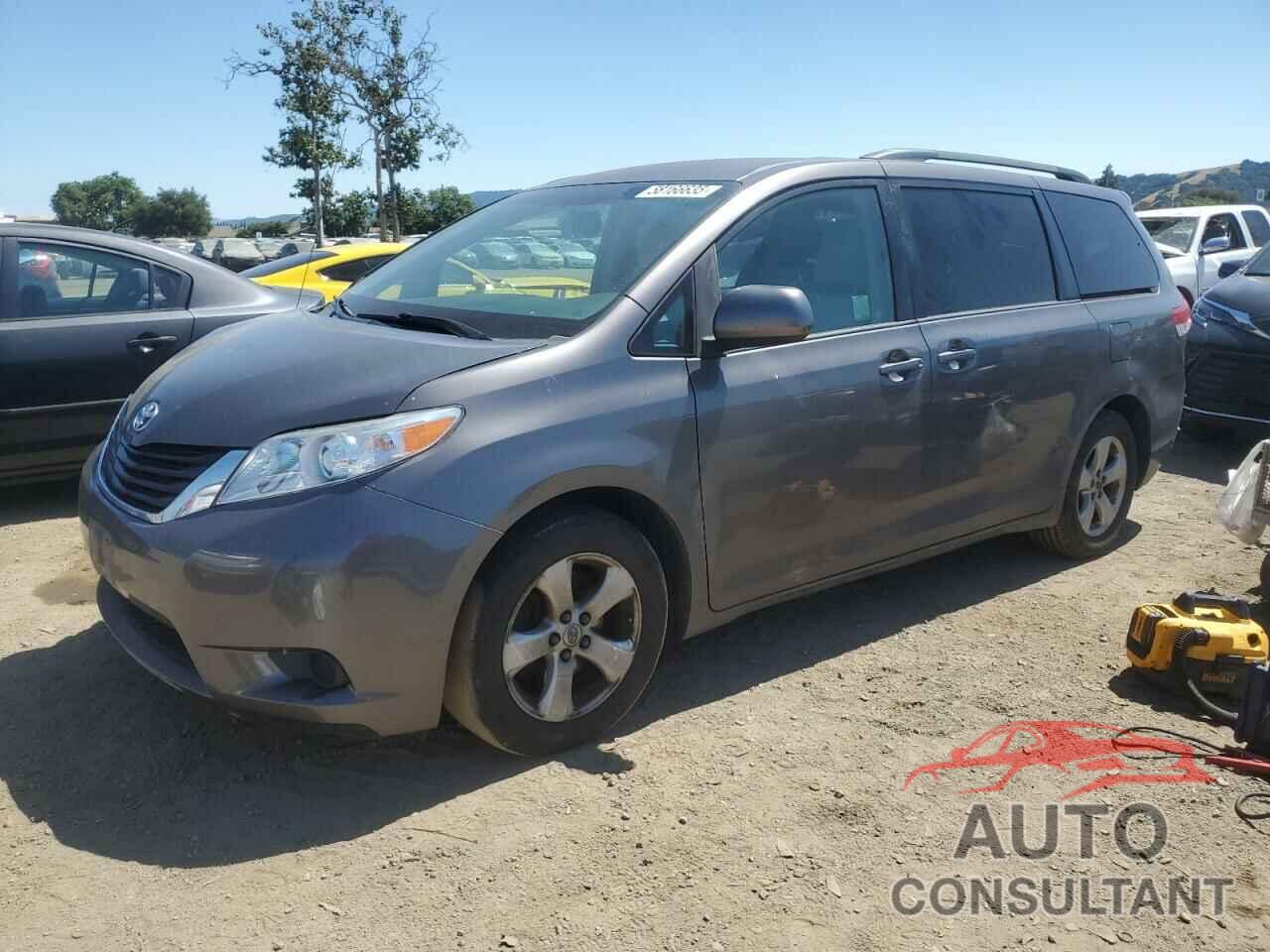 TOYOTA All Models 2012 - 5TDKK3DC4CS207579