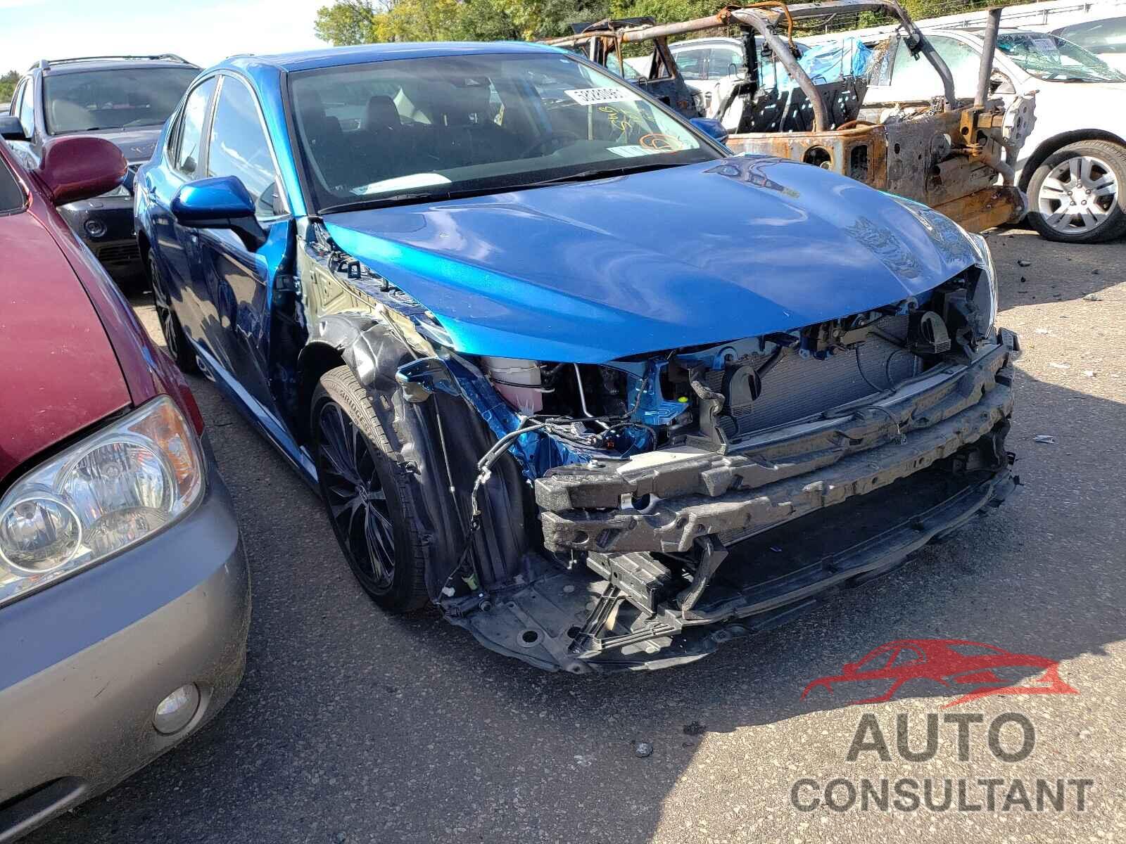 TOYOTA CAMRY 2019 - 4T1B11HK8KU258274