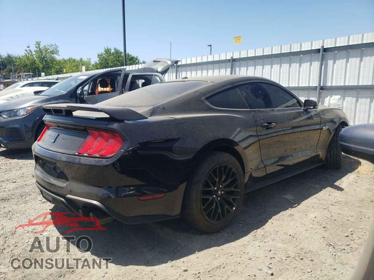 FORD MUSTANG 2018 - 1FA6P8CF2J5114712