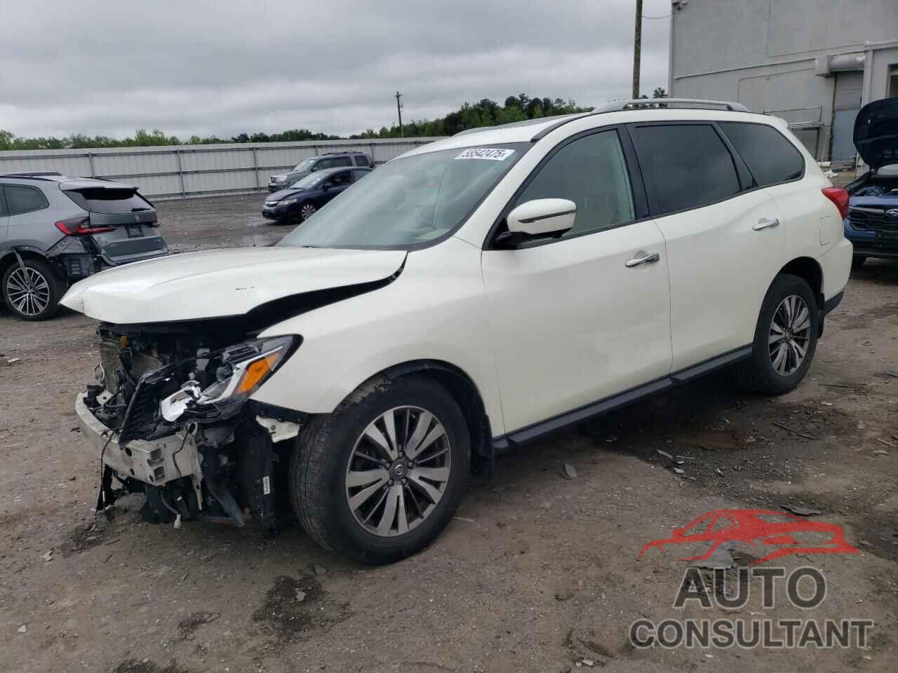 NISSAN PATHFINDER 2017 - 5N1DR2MM5HC660427