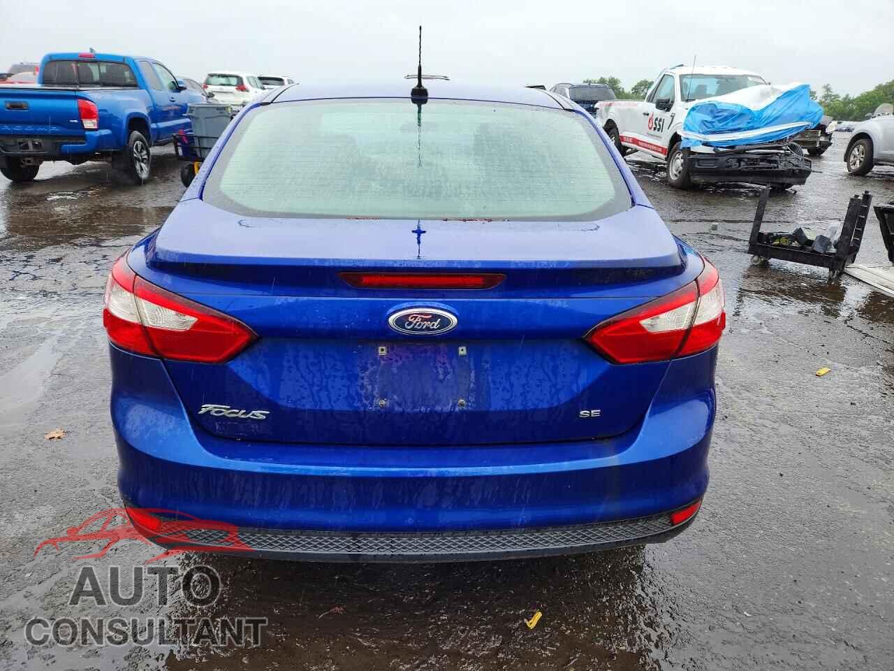 FORD FOCUS 2012 - 1FAHP3F2XCL268393